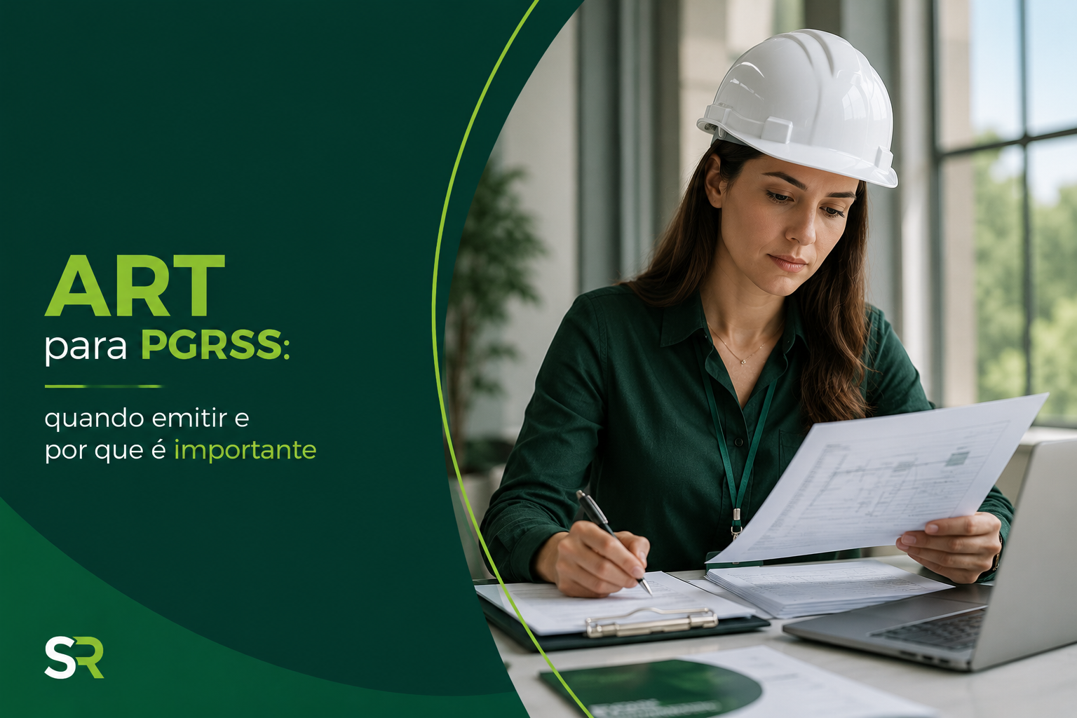 Engenheira ambiental utilizando capacete branco enquanto analisa documentos técnicos como a ART para PGRSS em ambiente corporativo moderno.